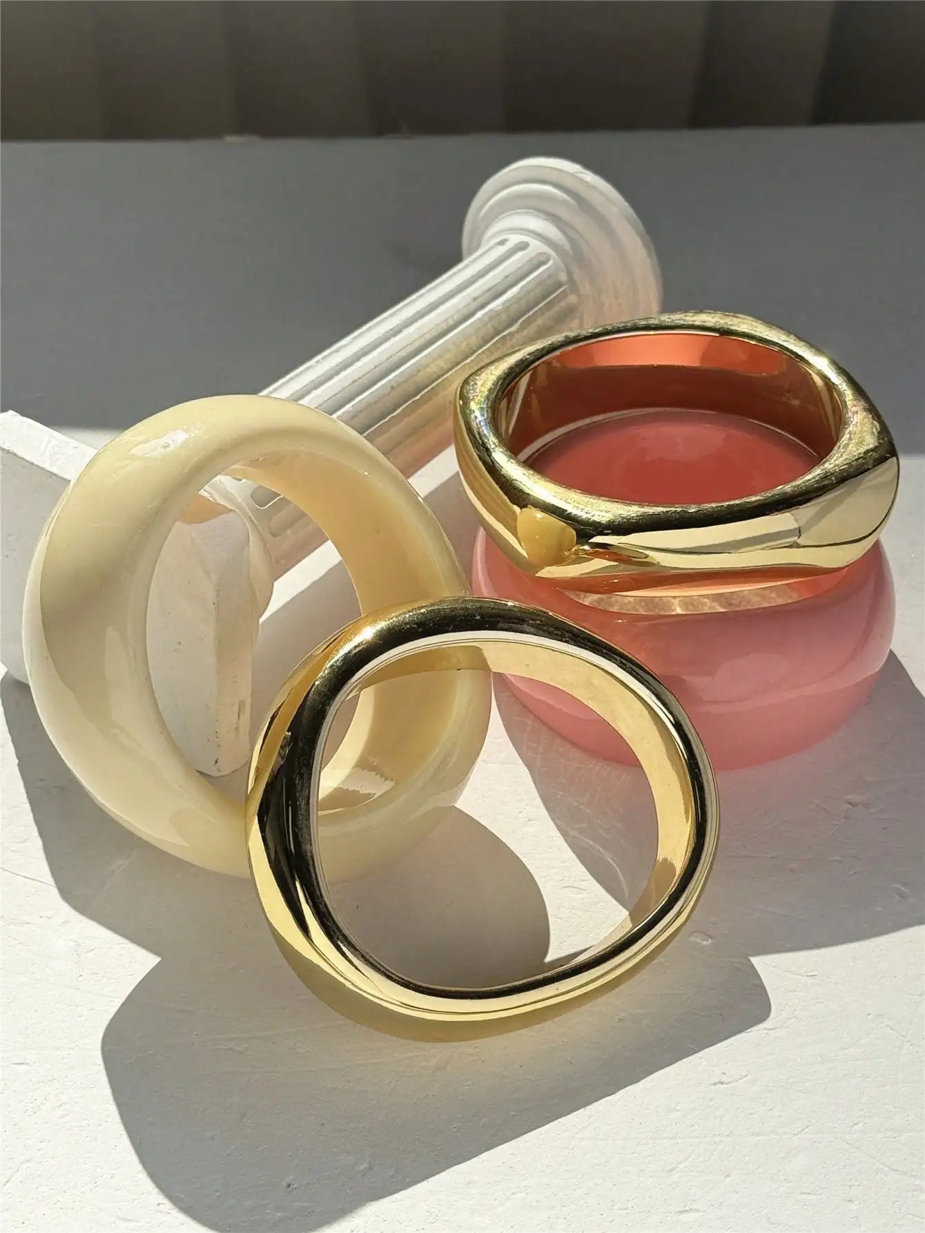 Chunky Asymmetrical Geometric Wide Bracelet – Beige & Pink Fashion Statement Jewelry
