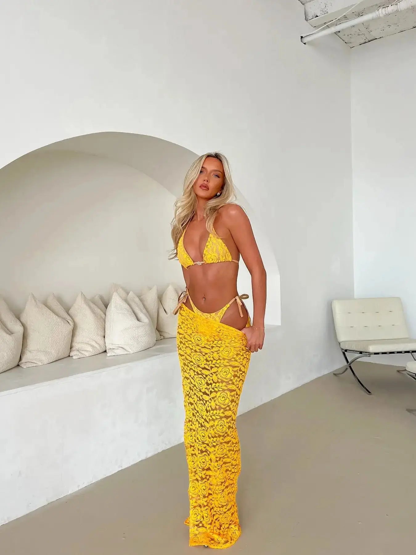 Elegant 3-Piece High-Waist Bikini Set – Deep V Neck Lace Contrast Swimwear for Women