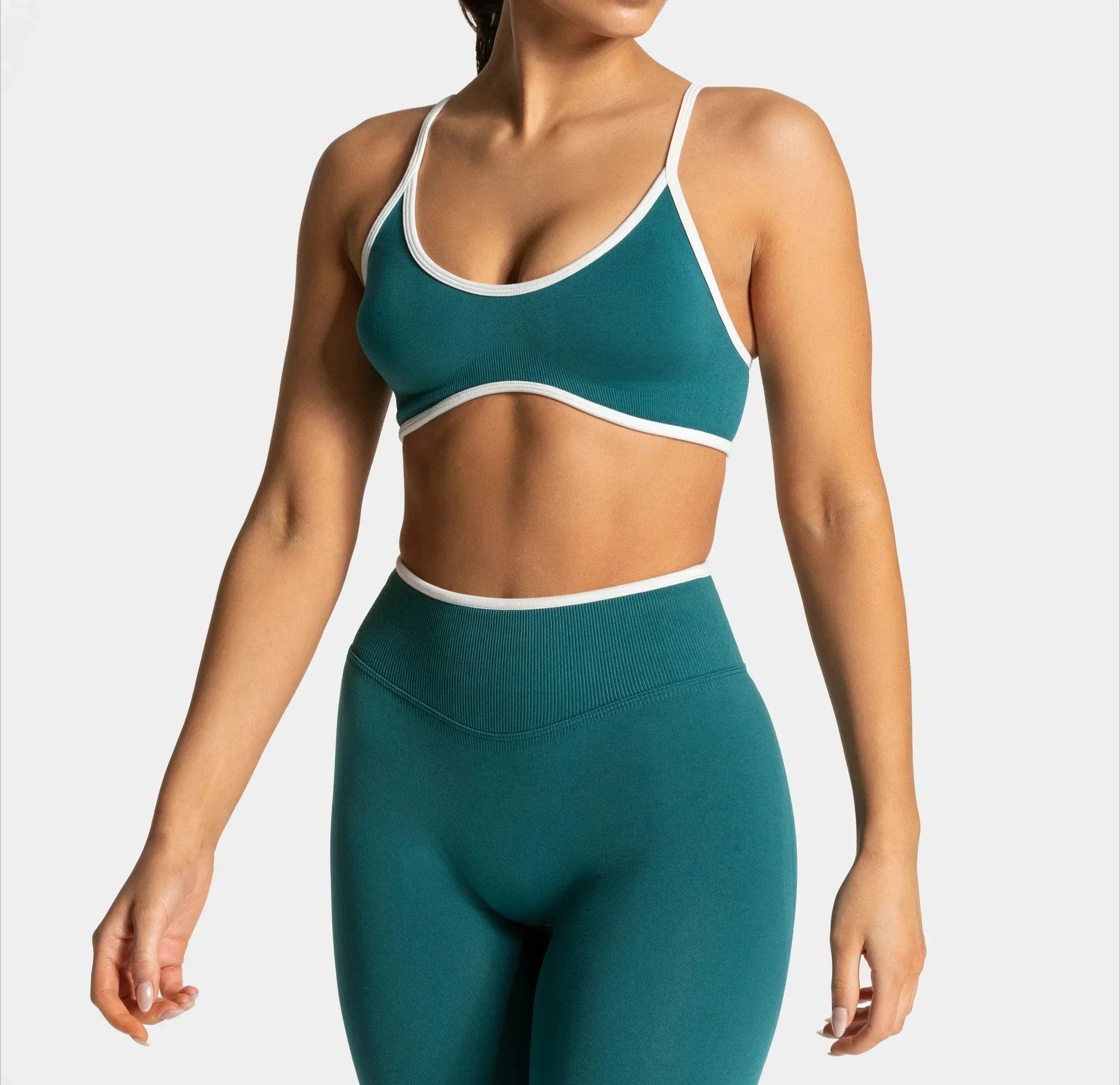 Women’s Solid Color Sports Bra – Backless Knit Yoga & Fitness Top with Padding
